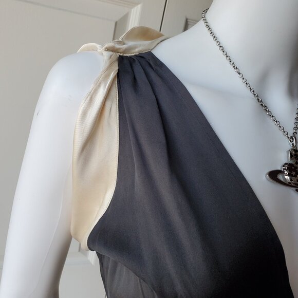 Women's Black Silk Sleeveless Empire Waist Blouse Top - Picture 7 of 8